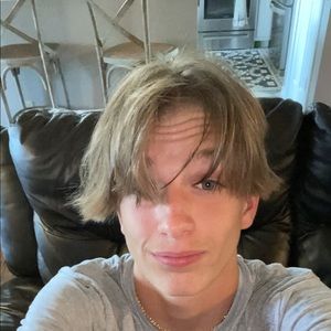 Meet your Posher, Killian